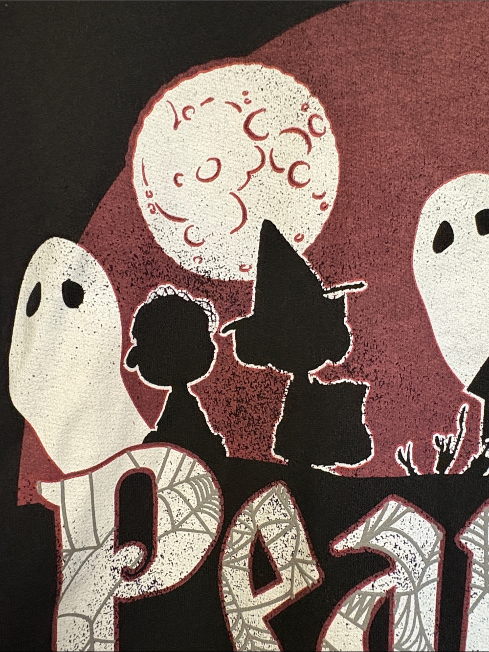 NWT Peanuts 'Season's Creepings' Distressed Vintage Sweatshirt M/L/XL/XXL - Picture 6 of 16